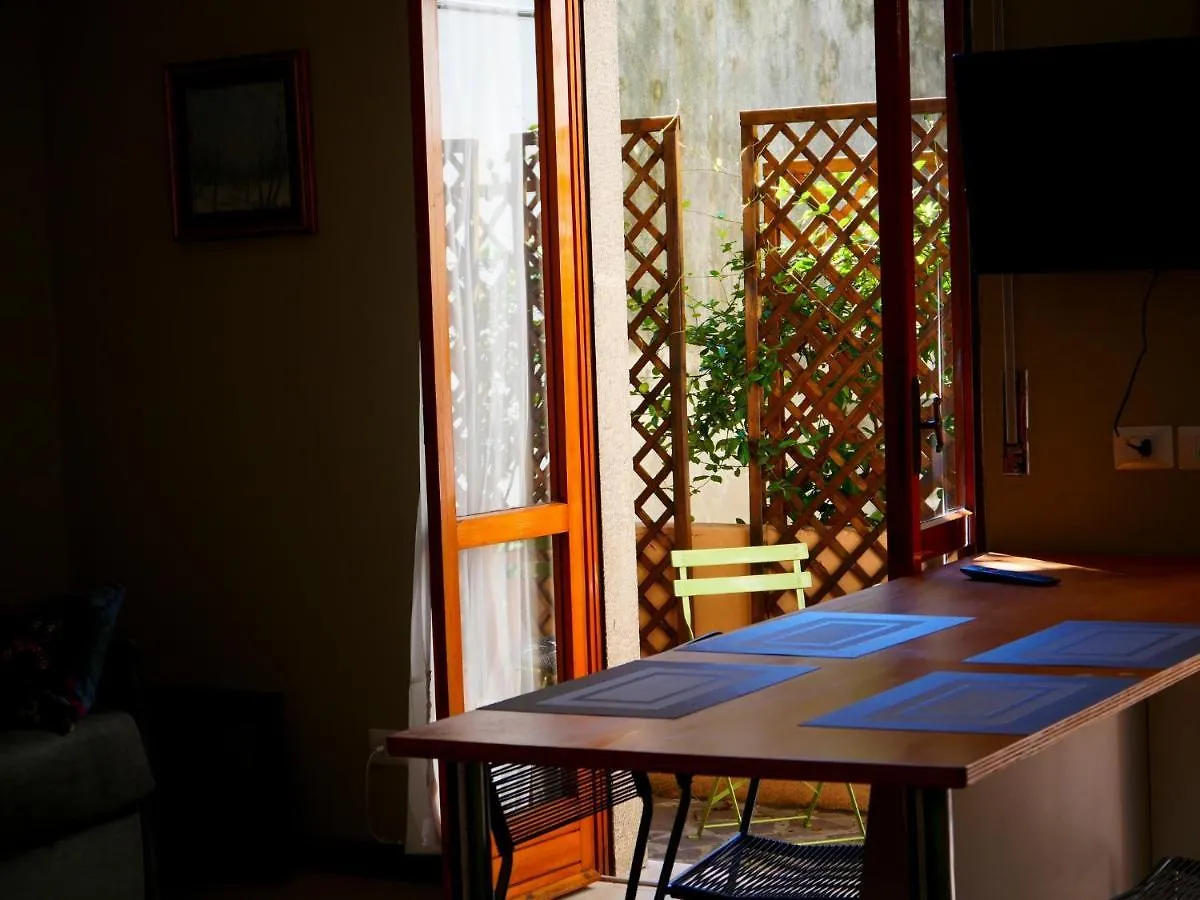 Chambers Short Rentals - Via Gezio Calini Brescia - 2 Studio Flats 0*,