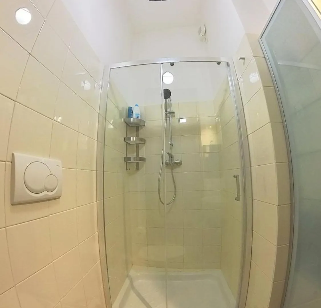 Chambers Short Rentals - Via Gezio Calini Brescia - 2 Studio Flats דירה